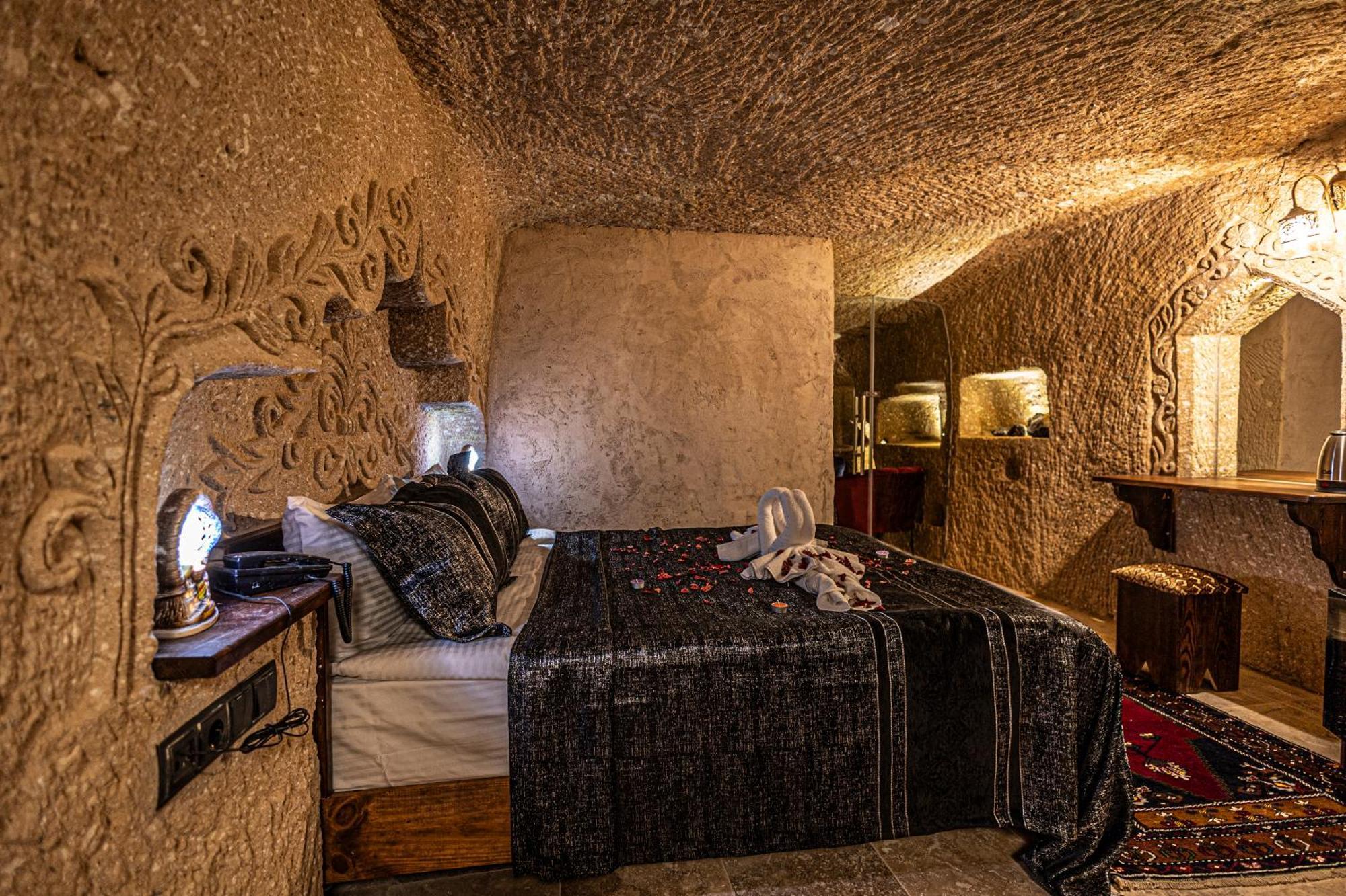 Zuemruetue Anka Cave Hotel Юргюп Екстериор снимка