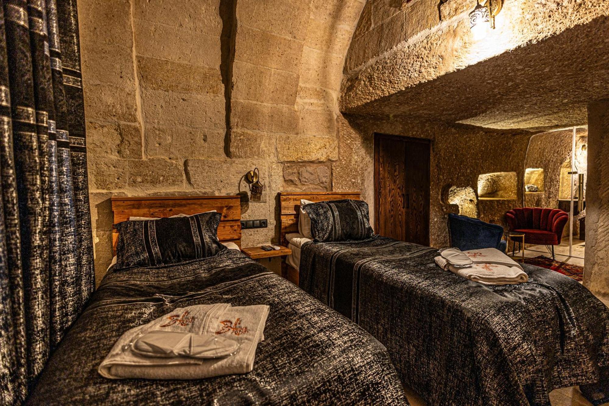 Zuemruetue Anka Cave Hotel Юргюп Екстериор снимка