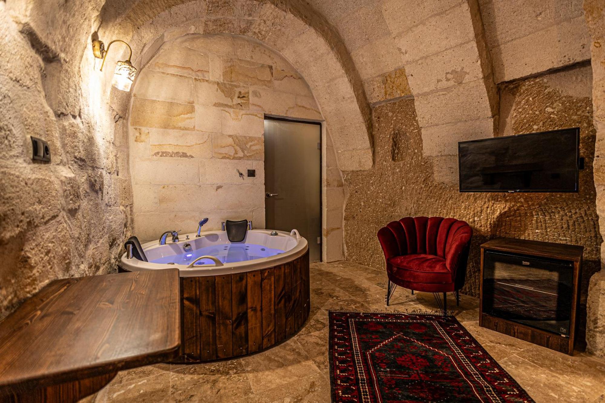 Zuemruetue Anka Cave Hotel Юргюп Екстериор снимка