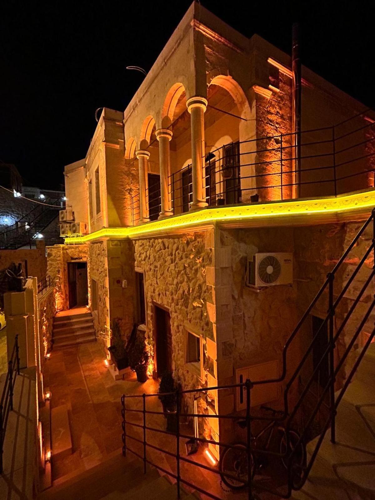 Zuemruetue Anka Cave Hotel Юргюп Екстериор снимка