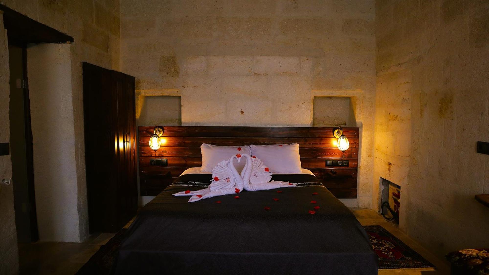 Zuemruetue Anka Cave Hotel Юргюп Екстериор снимка