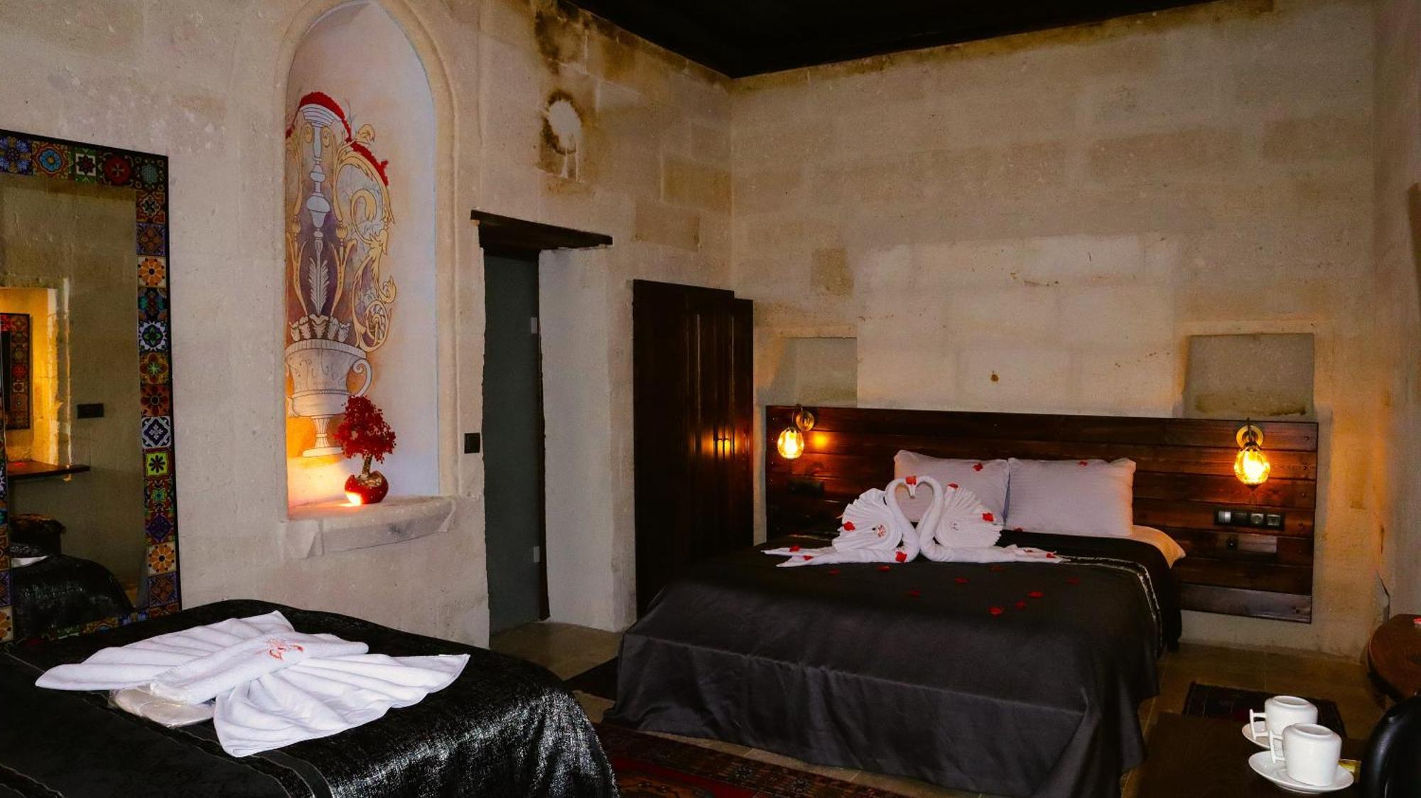 Zuemruetue Anka Cave Hotel Юргюп Екстериор снимка