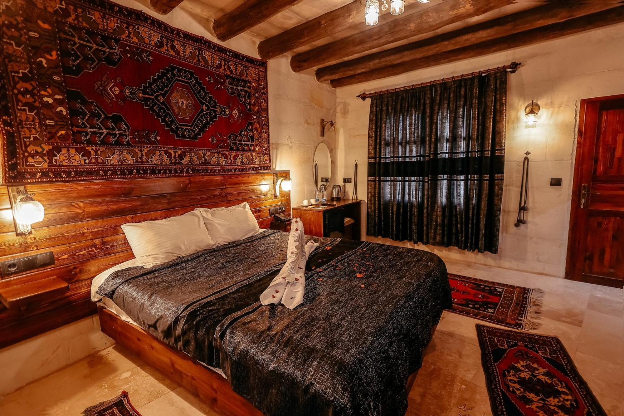Zuemruetue Anka Cave Hotel Юргюп Екстериор снимка