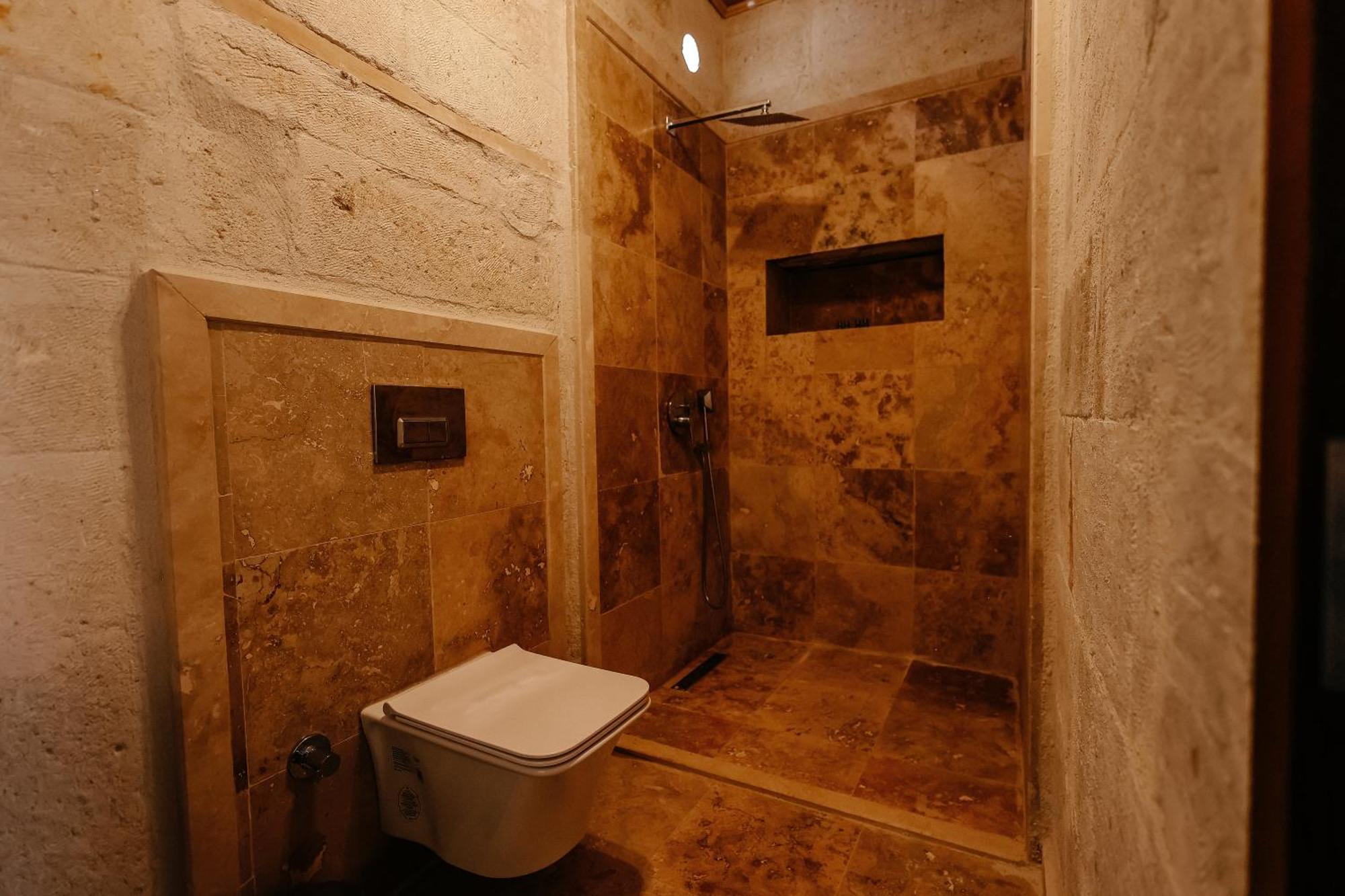 Zuemruetue Anka Cave Hotel Юргюп Екстериор снимка