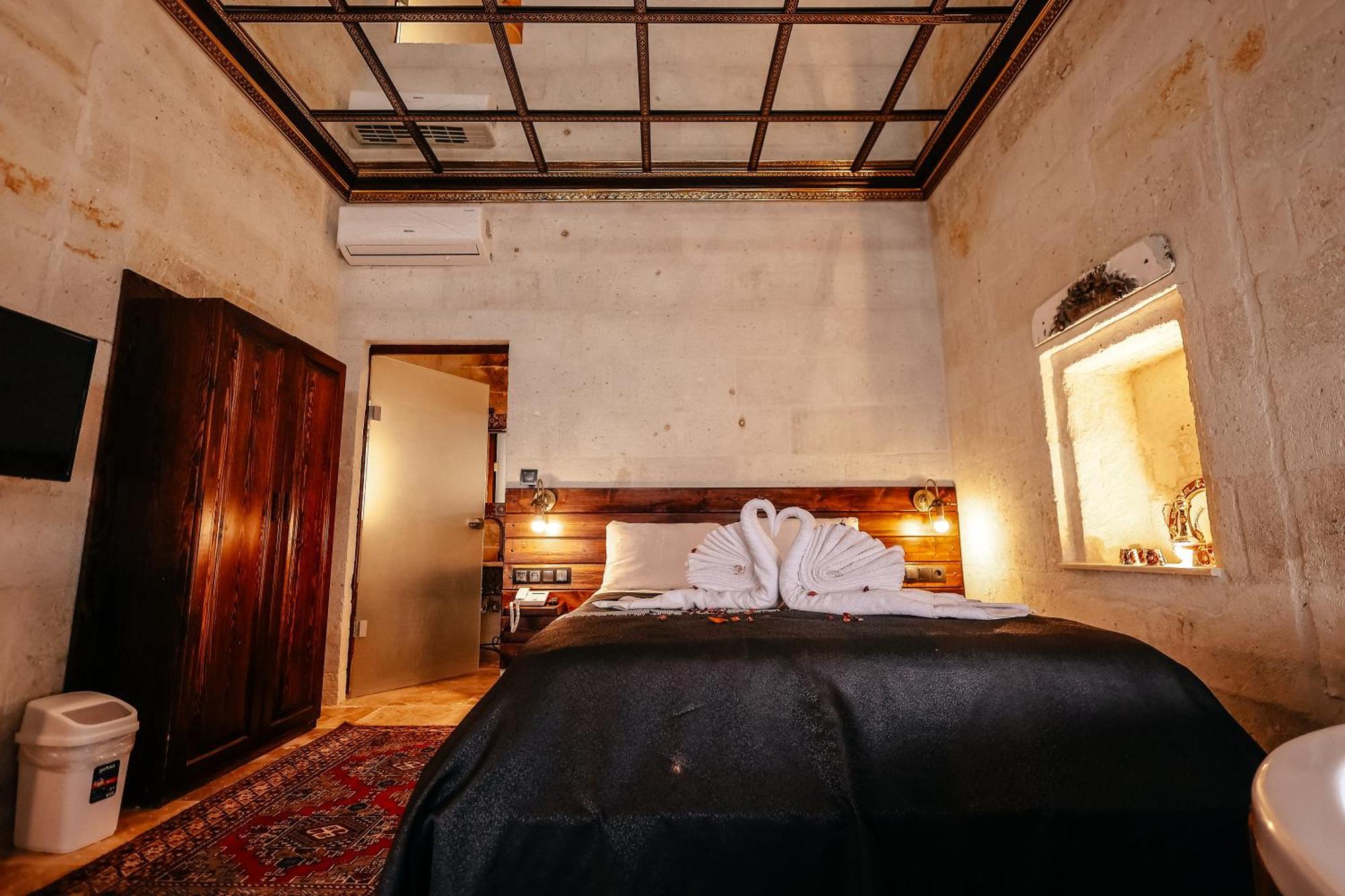 Zuemruetue Anka Cave Hotel Юргюп Екстериор снимка